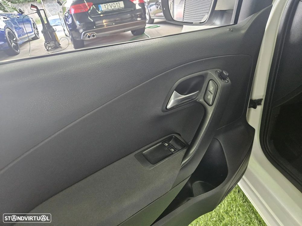 VW Polo 1.2 TDi BlueMotion - 11