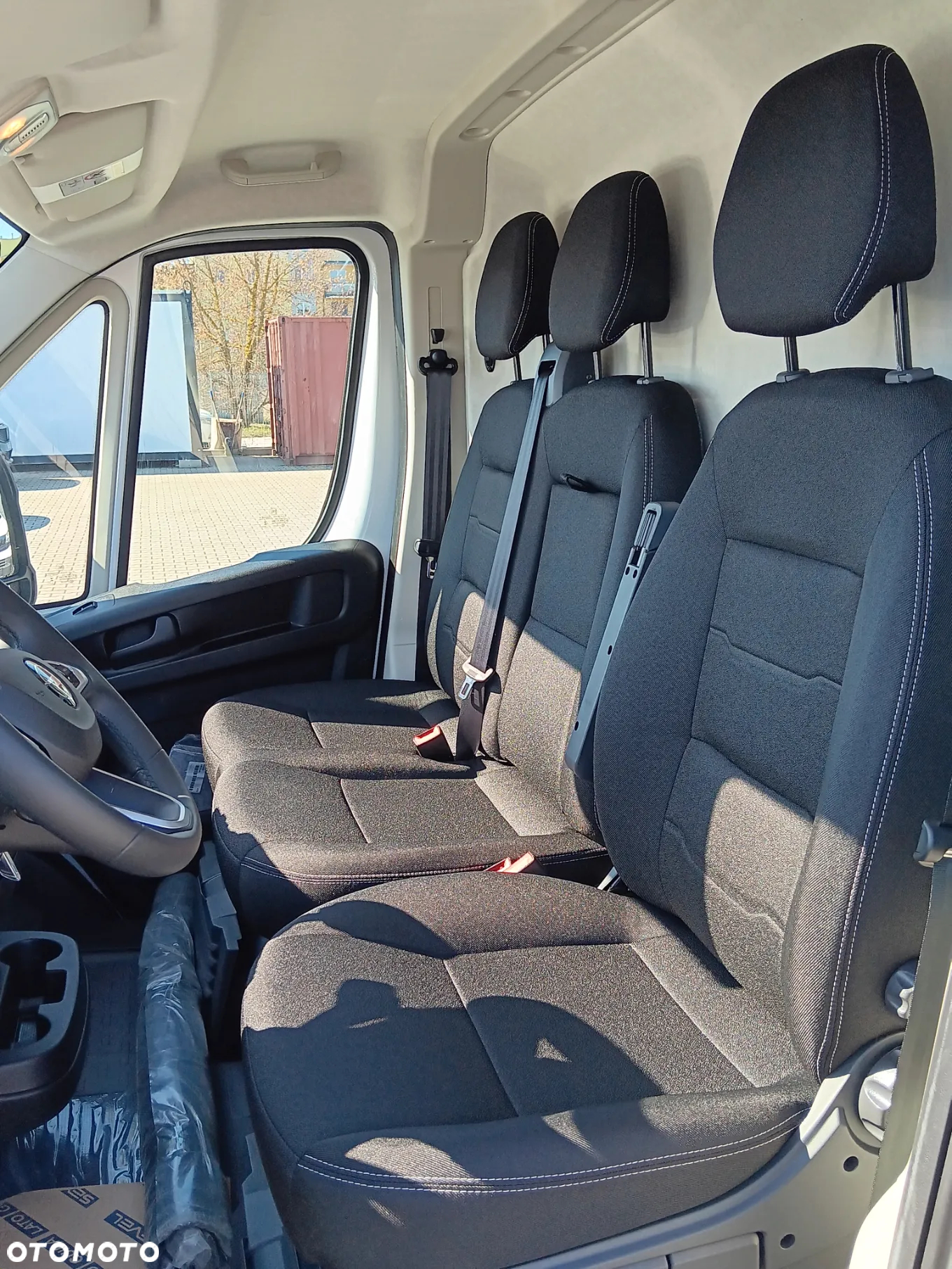 Opel Movano Furgon L2H2 - 9