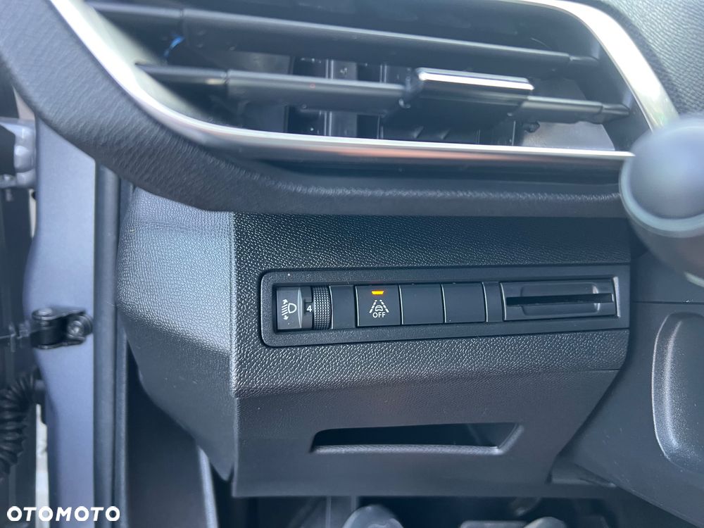 Peugeot 3008 BlueHDi 130 Stop & Start EAT8 Allure Business-Paket - 36