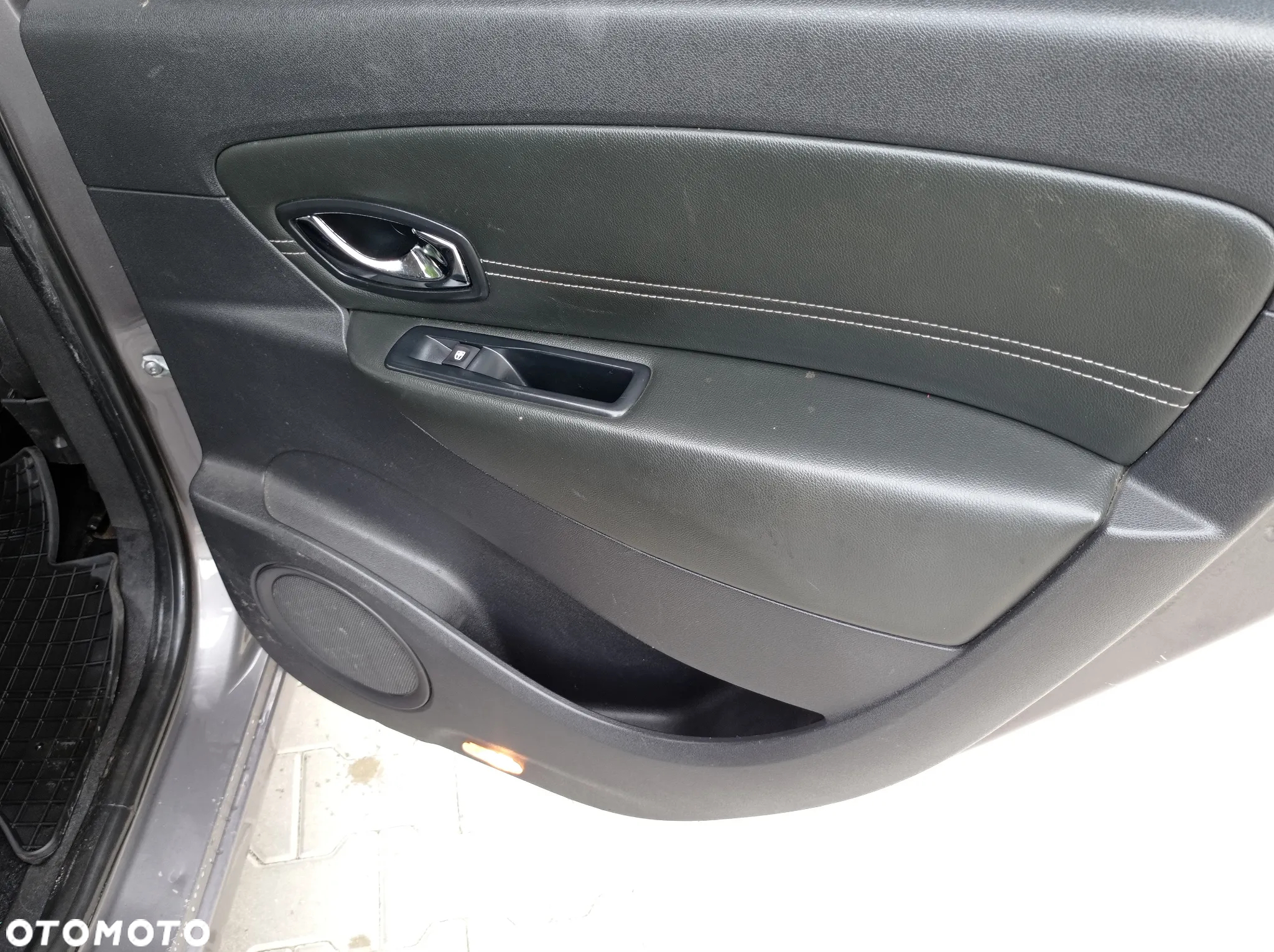 Renault Scenic 1.6 dCi Energy Dynamique - 30