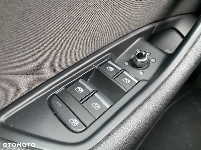 Audi A4 Avant - 25