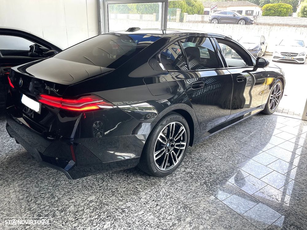 BMW 520 d Pack Desportivo M - 18