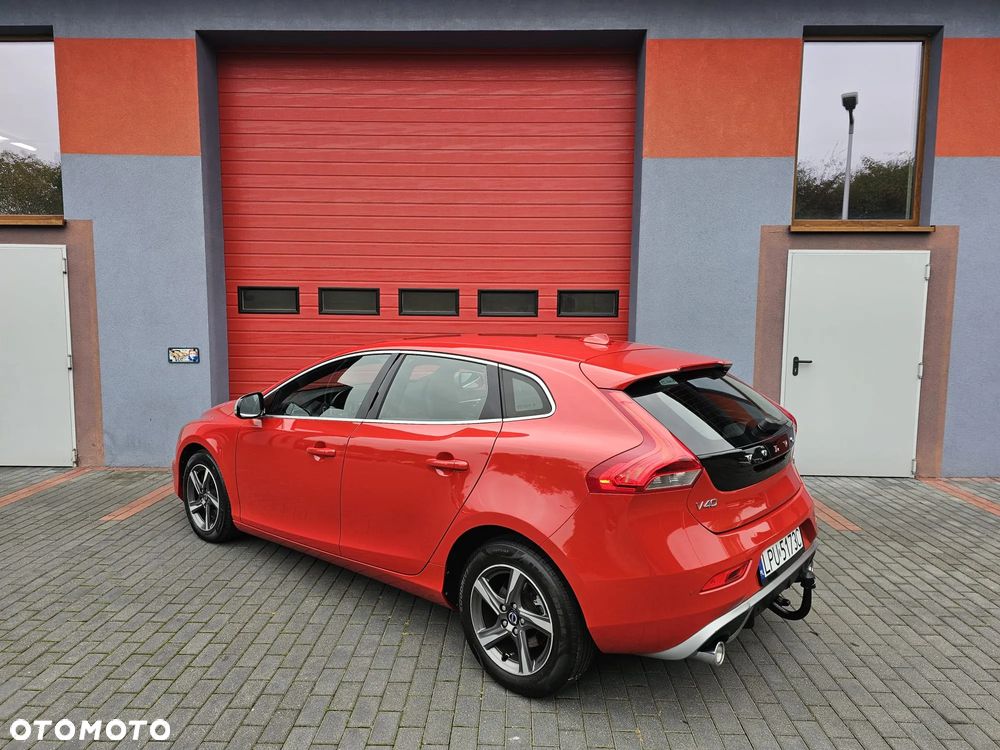 Volvo V40 D4 Summum - 8
