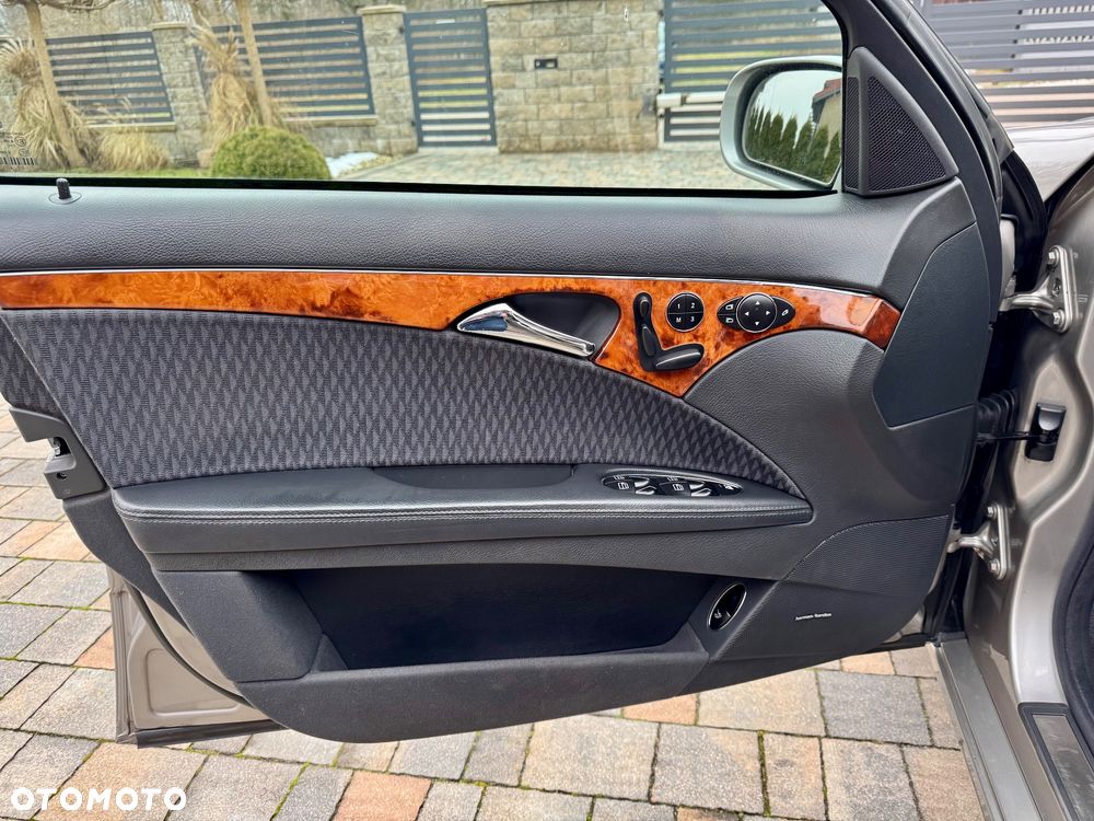 Mercedes-Benz Klasa E 350 Elegance Sport Edition - 11