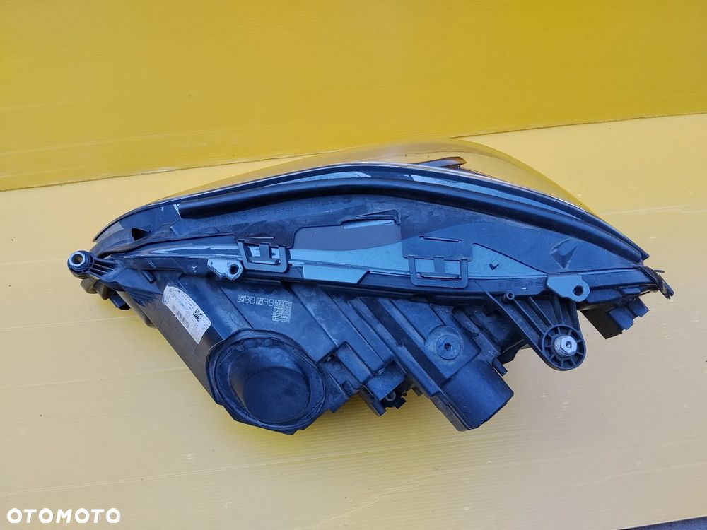 Lampa prawa Full Led Ils Mercedes w212 lift bdb.stan Europa e klasa - 2