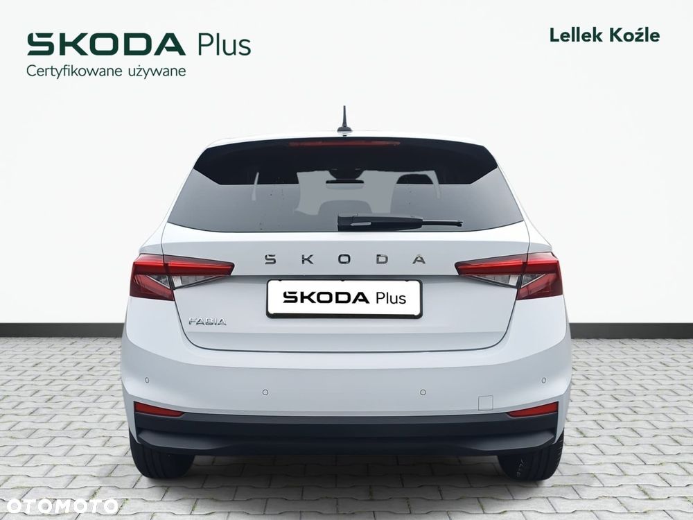 Skoda Fabia 1.0 Selection - 4