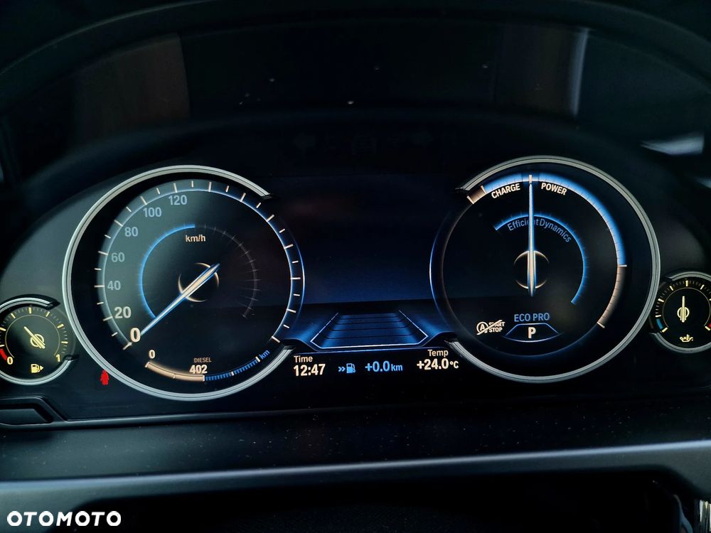 BMW X5 xDrive25d - 27