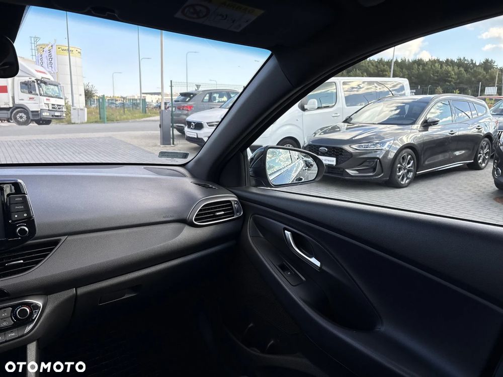 Hyundai i30 - 11
