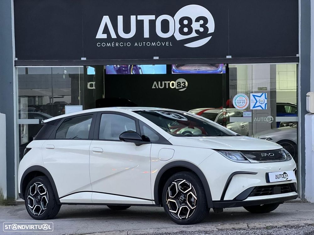 BYD Dolphin 60.4 kWh Design - 1