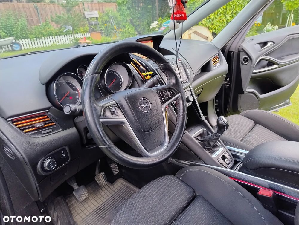 Opel Zafira 1.6 T SIDI Cosmo S&S - 20