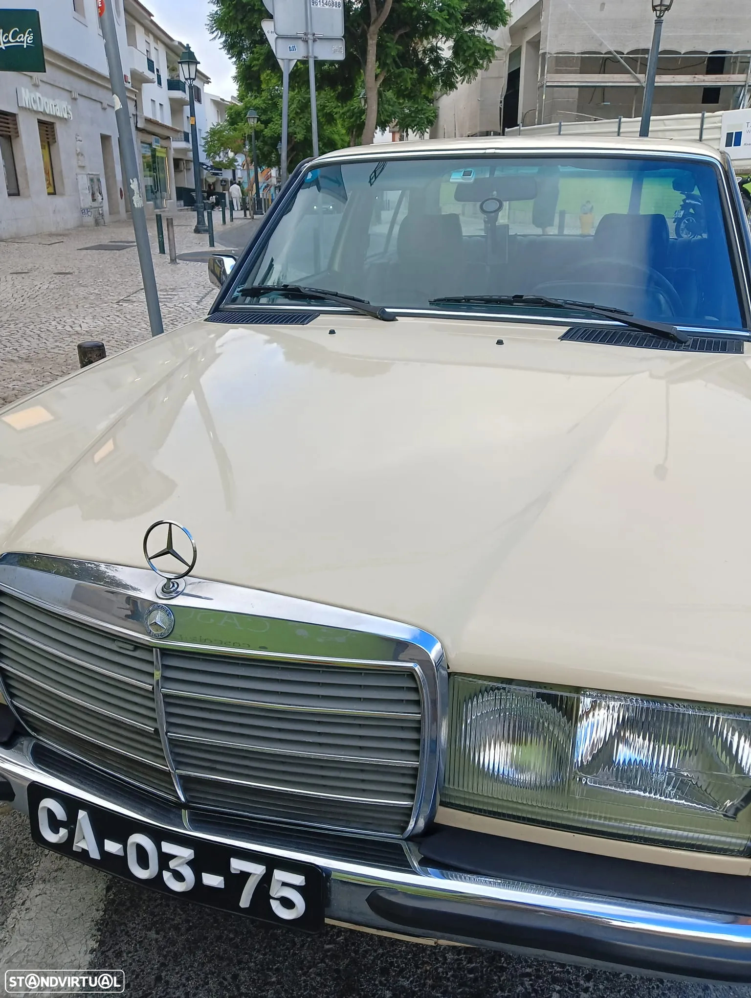 Mercedes-Benz 300 - 4
