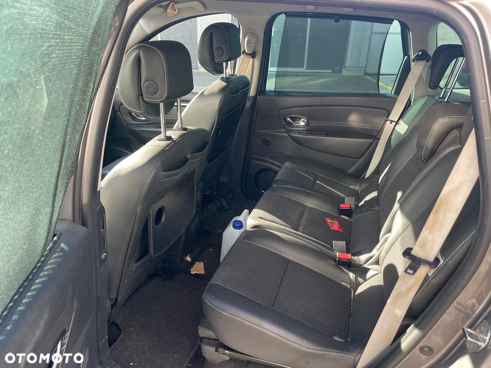 Renault Scenic - 7
