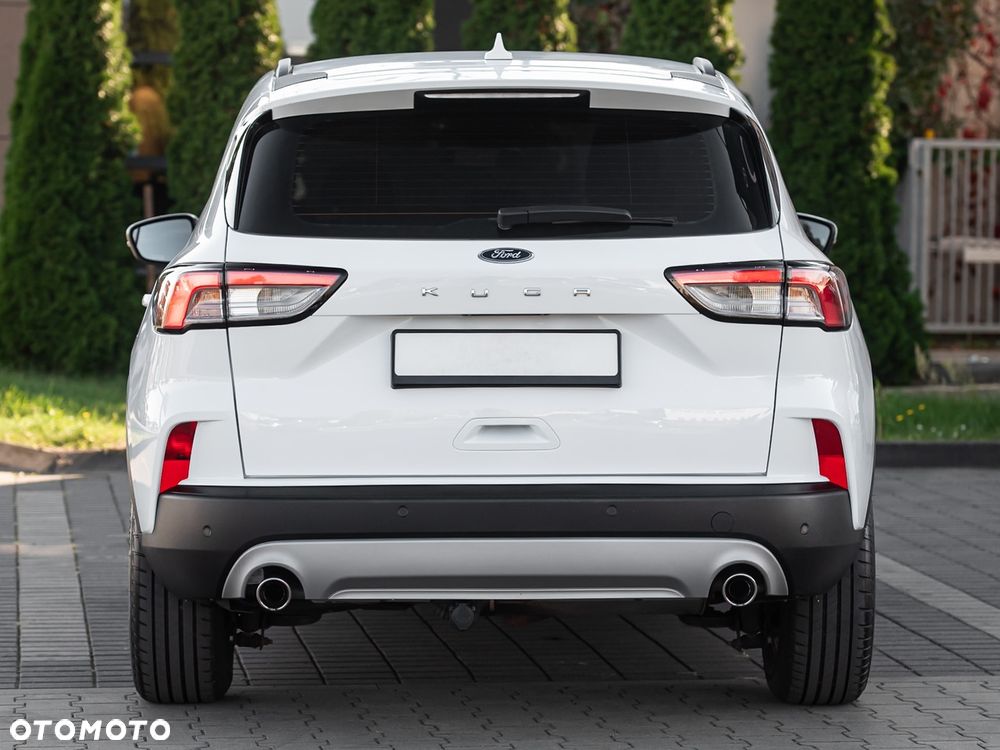 Ford Kuga - 11