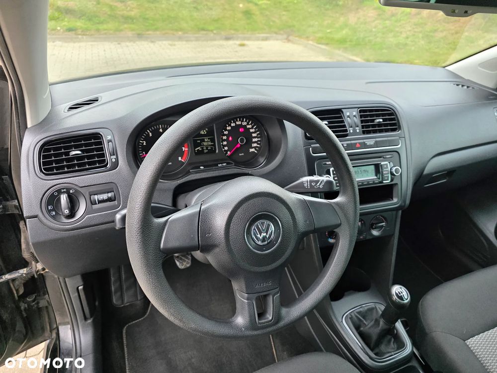 Volkswagen Polo - 14