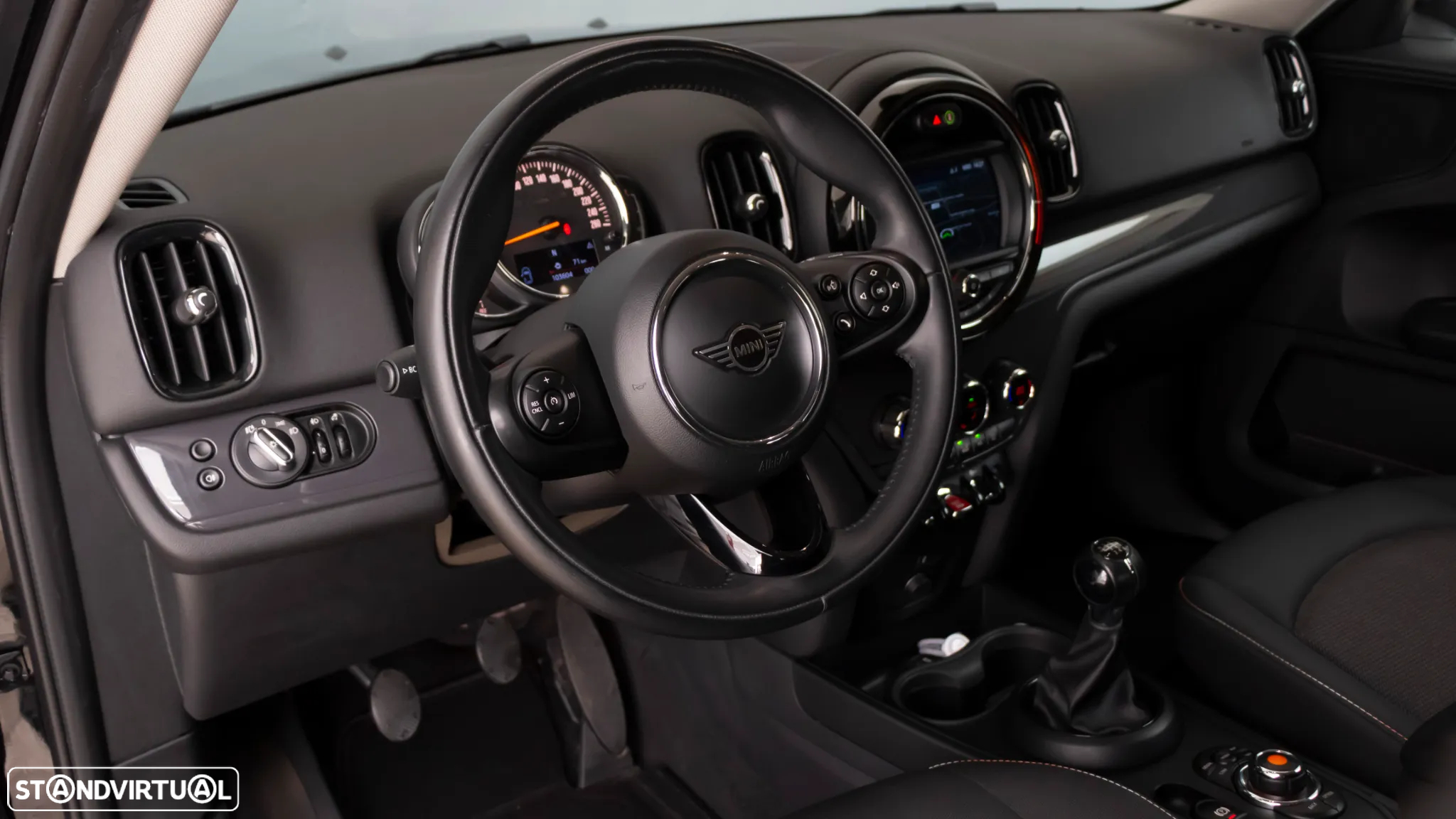 MINI Countryman One D - 15