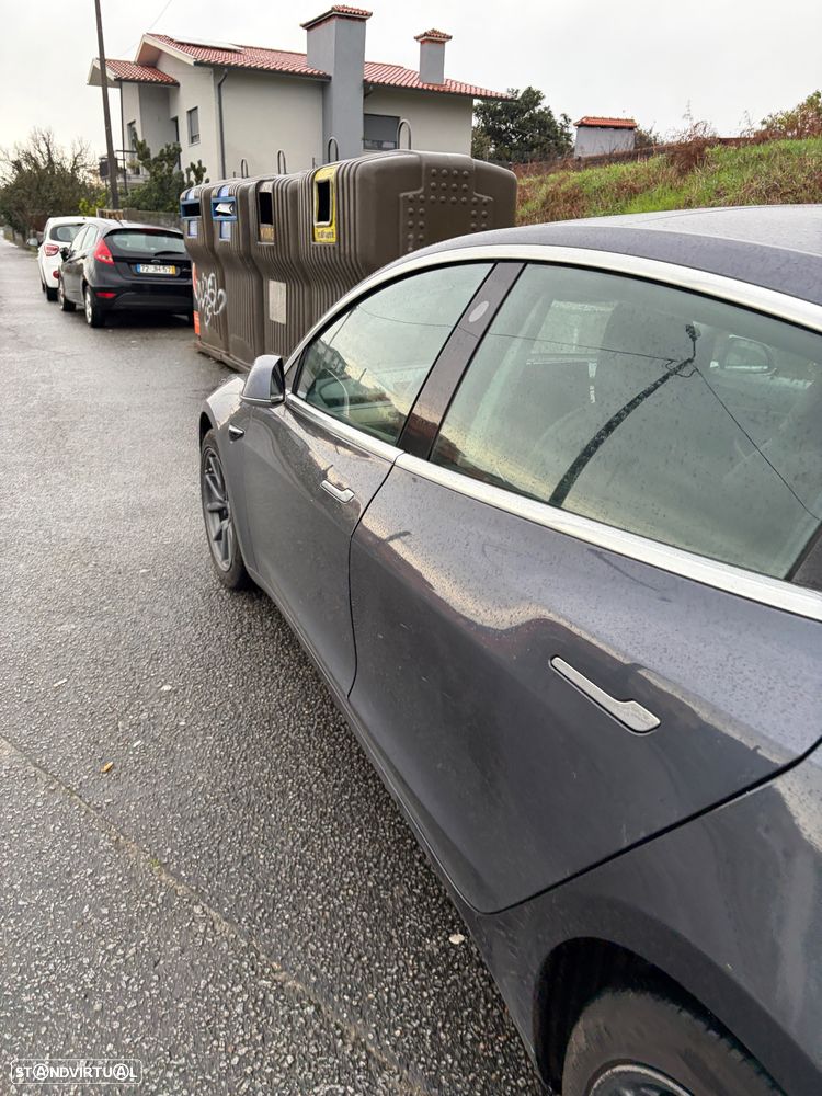Tesla Model 3 Long Range Tração Integral - 9