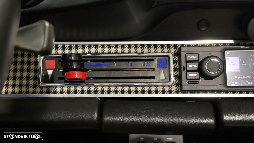 Porsche 911 Série F - 29