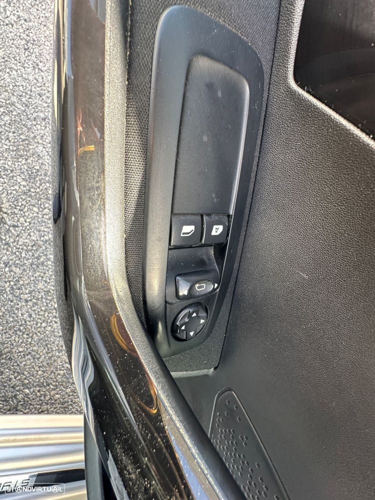 Peugeot 208 1.2 PureTech Style - 15