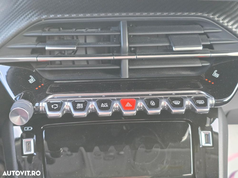 Peugeot 2008 - 16