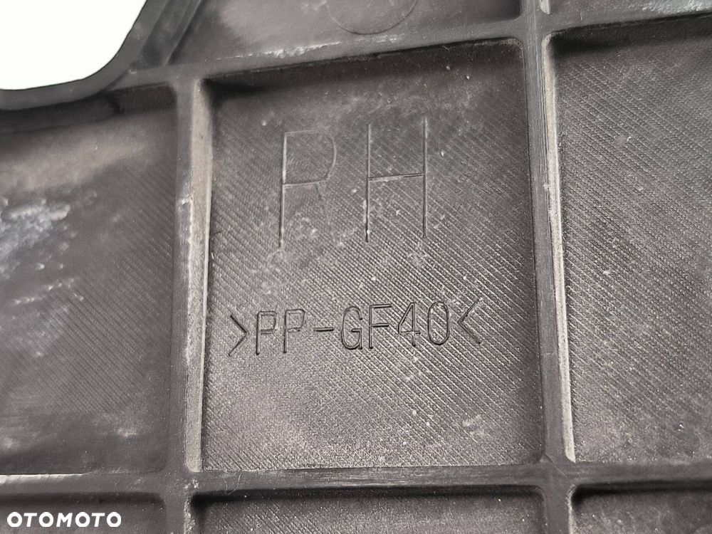 OSŁONA LINCOLN MKC PRAWA LAMPY - 2