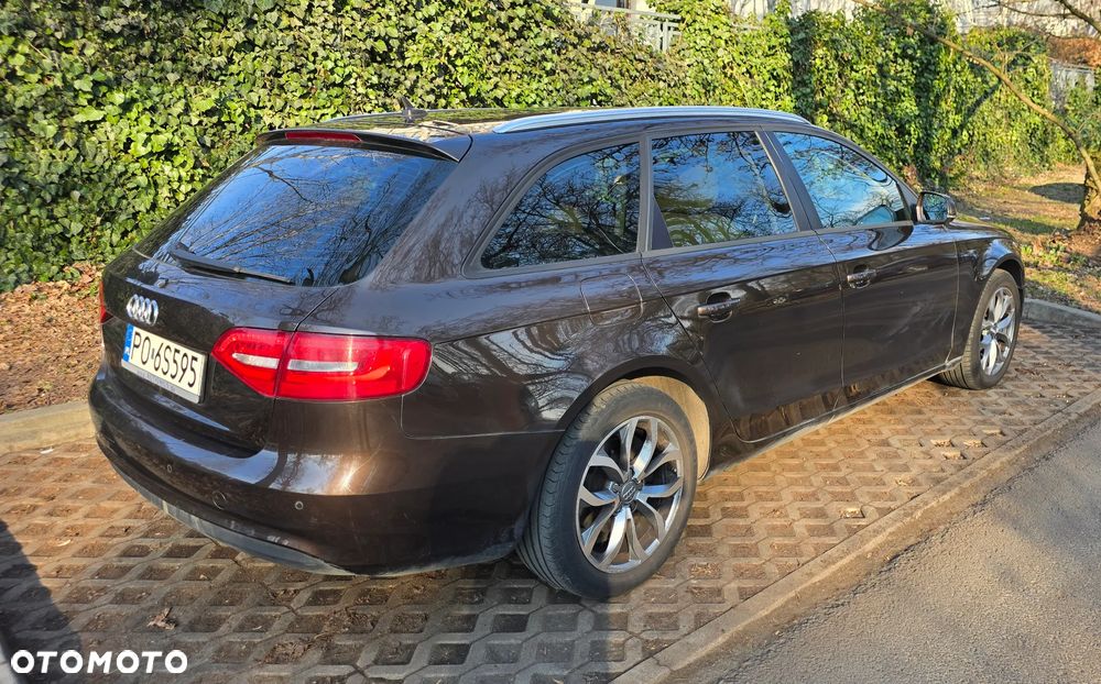 Audi A4 Avant - 4