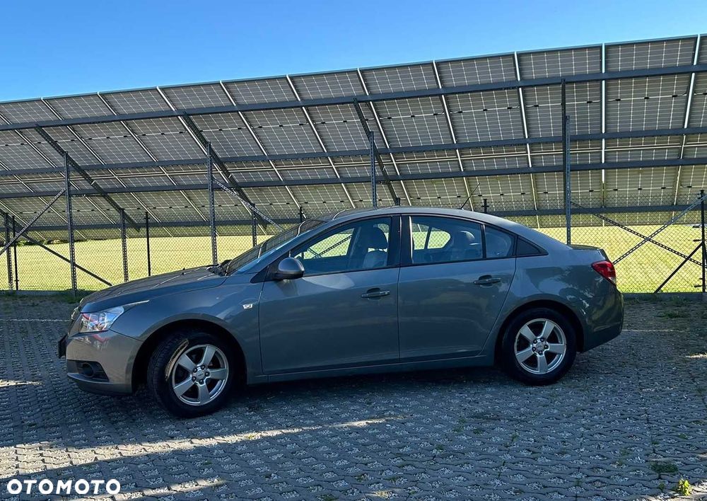 Chevrolet Cruze - 7