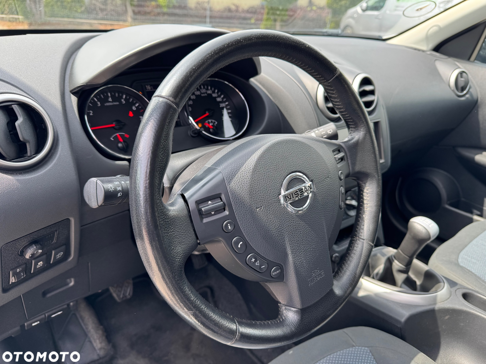 Nissan Qashqai 1.6 Acenta - 29
