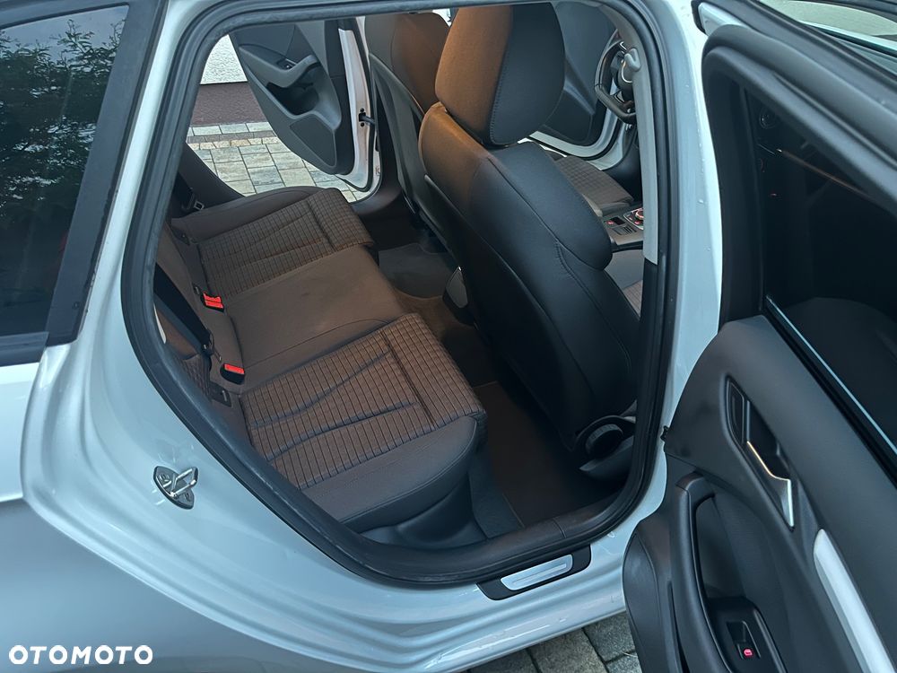 Audi A3 Sportback 2.0 TDI Ambiente - 19