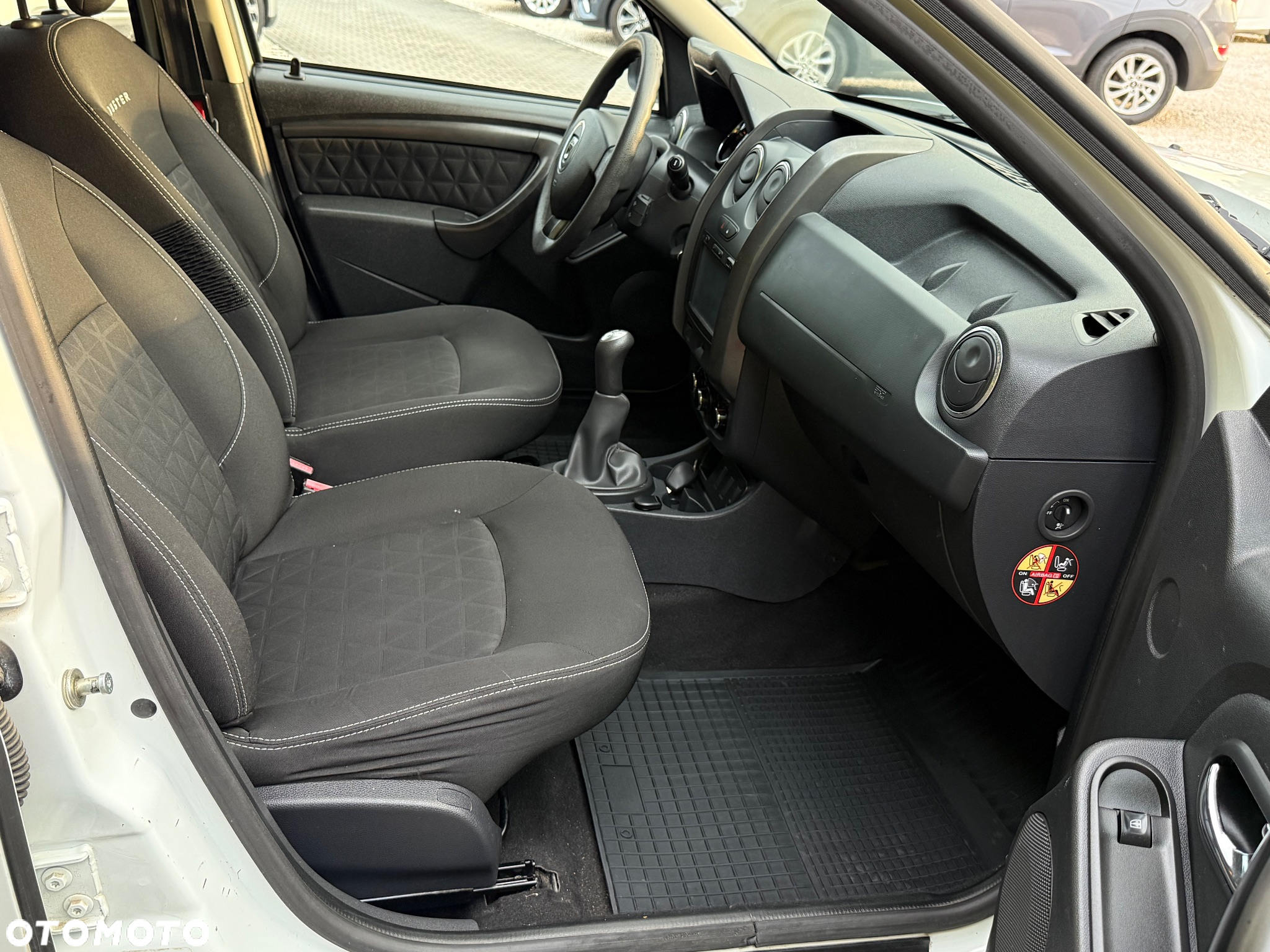 Dacia Duster - 8