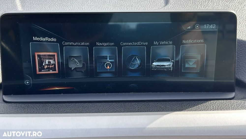 BMW Seria 3 330e iPerformance Advantage - 30