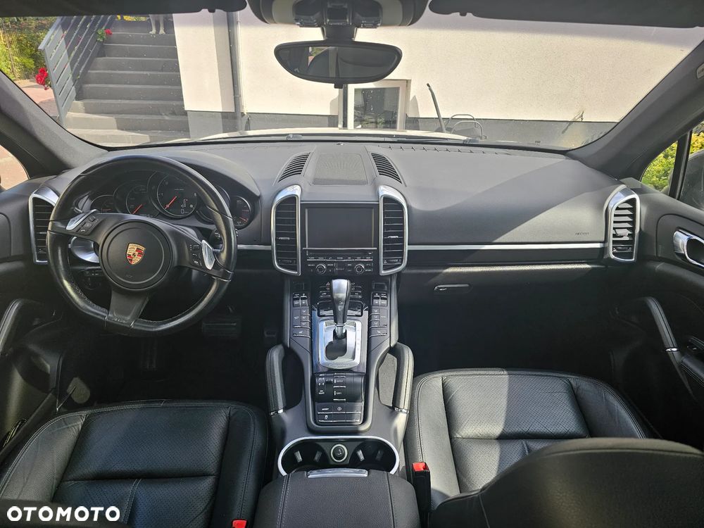 Porsche Cayenne Diesel Tiptronic S - 11