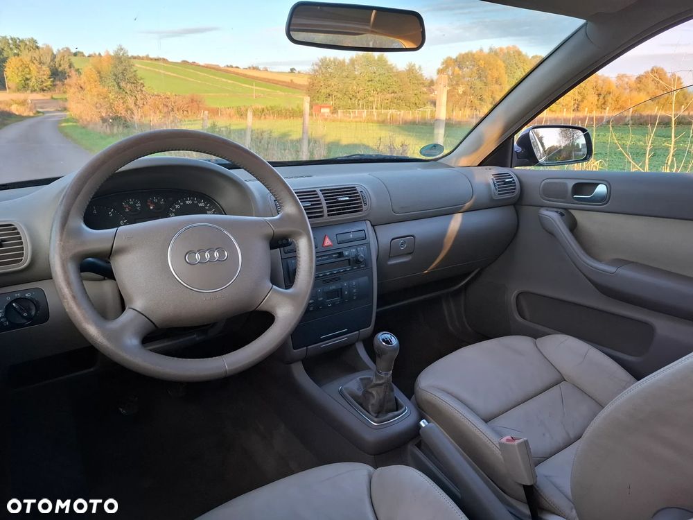 Audi A3 Sportback - 4