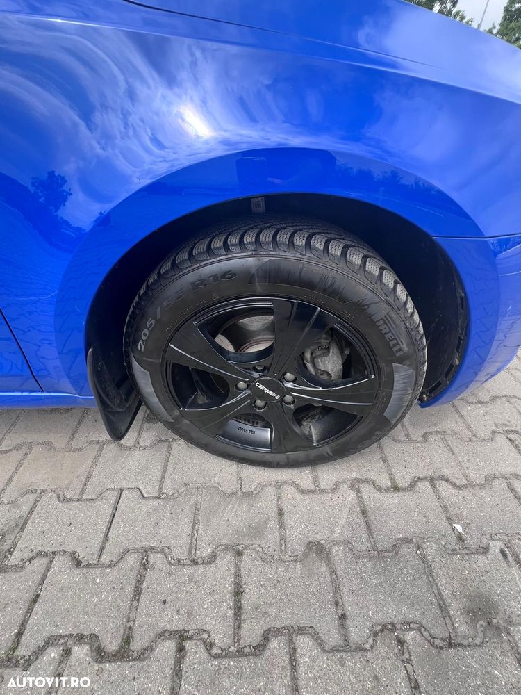 SKODA Octavia 2019 — imagine 3