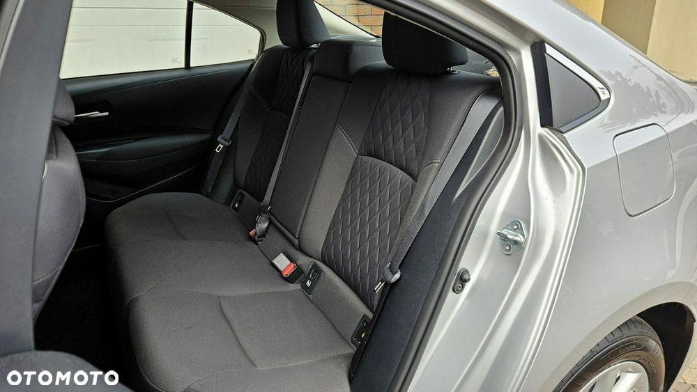 Toyota Corolla - 15