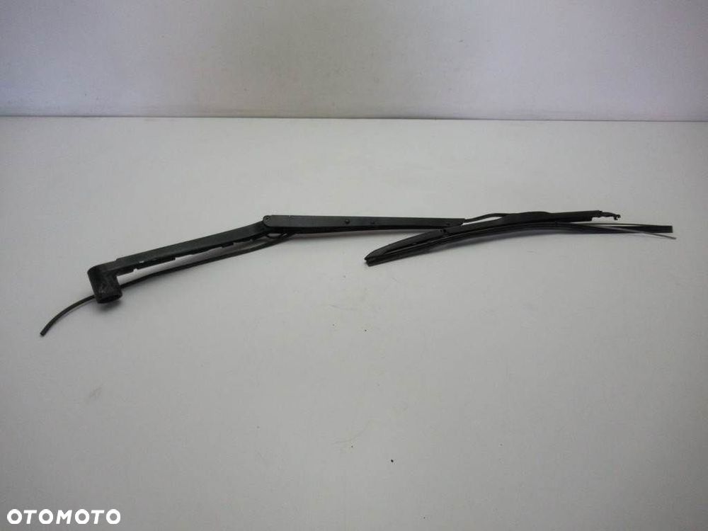 RAMIE WYCIERACZKI PRAWE - 182.00 PLN - CHEVROLET CORVETTE (C7) 2013 - 2022 - 4