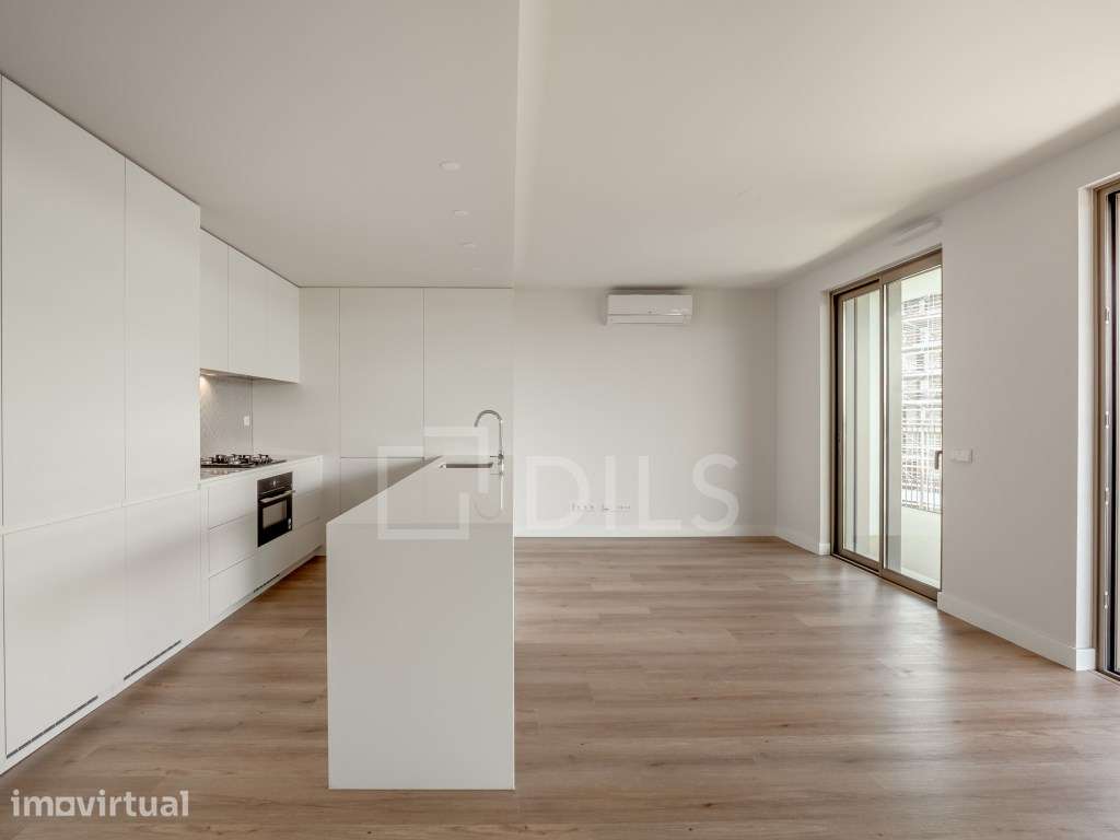 Apartamento T3 com vista rio e estacionamento em Miraflores - Grande imagem: 5/29