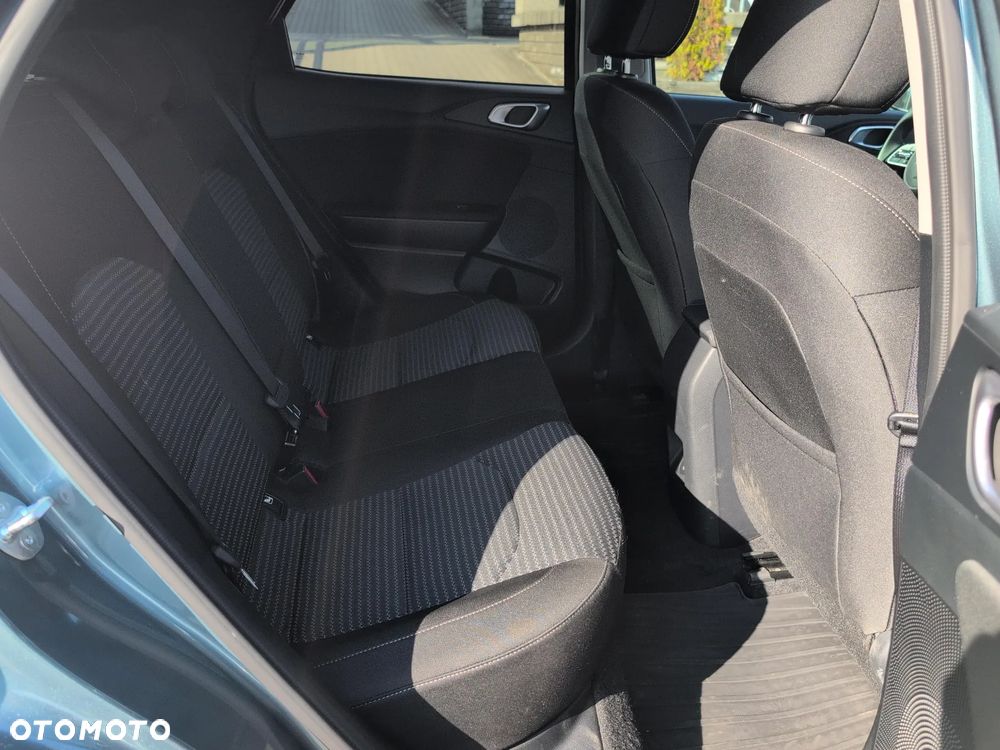 Kia XCeed 1.5 T-GDI M - 19