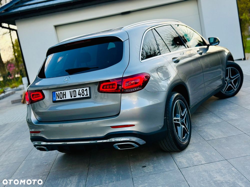 Mercedes-Benz GLC 250 4Matic 9G-TRONIC AMG Line - 41