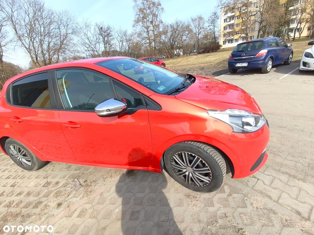 Peugeot 208 82 PureTech Style - 18