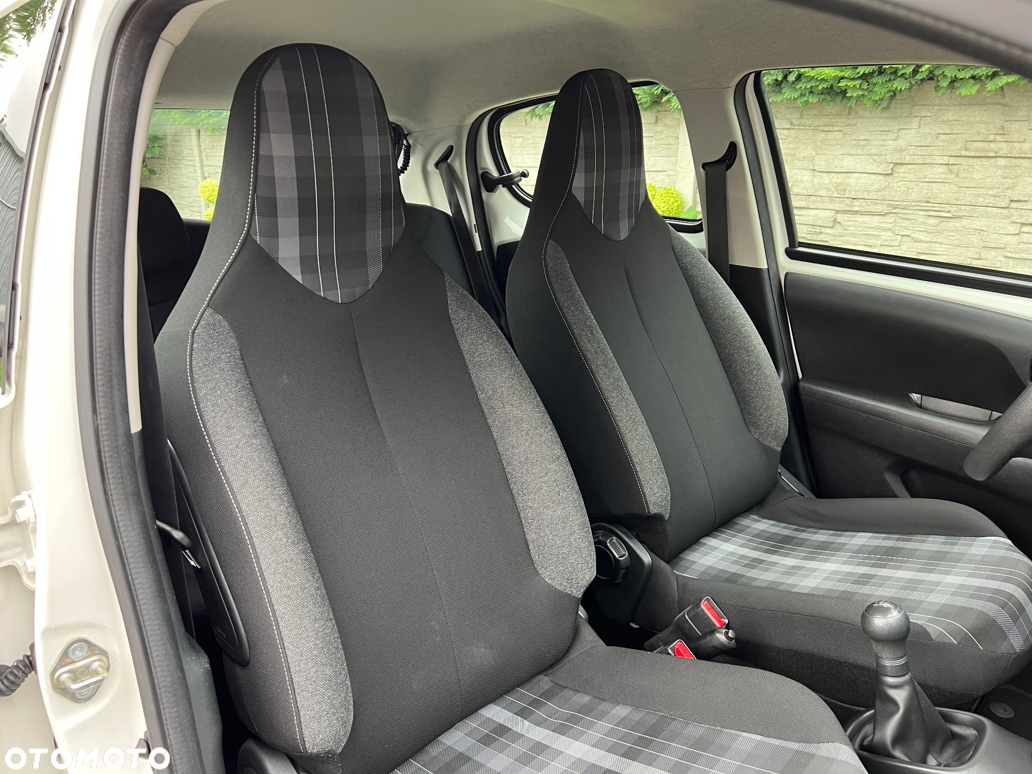 Peugeot 108 - 14