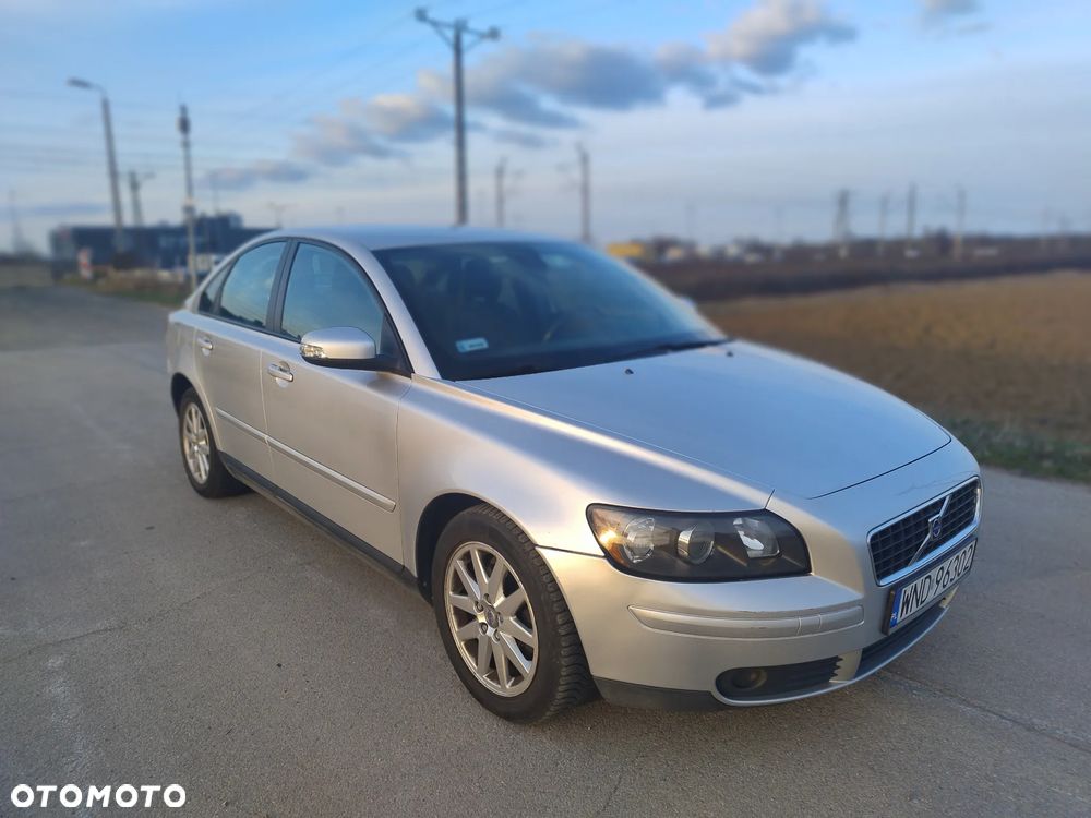 Volvo S40 1.8 Momentum - 1