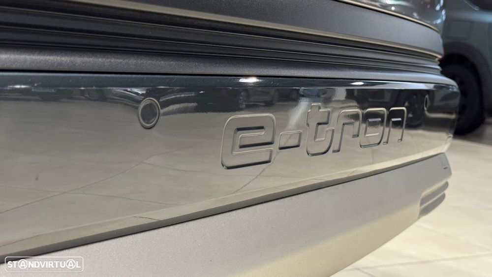 Audi Q4 Sportback e-tron - 42