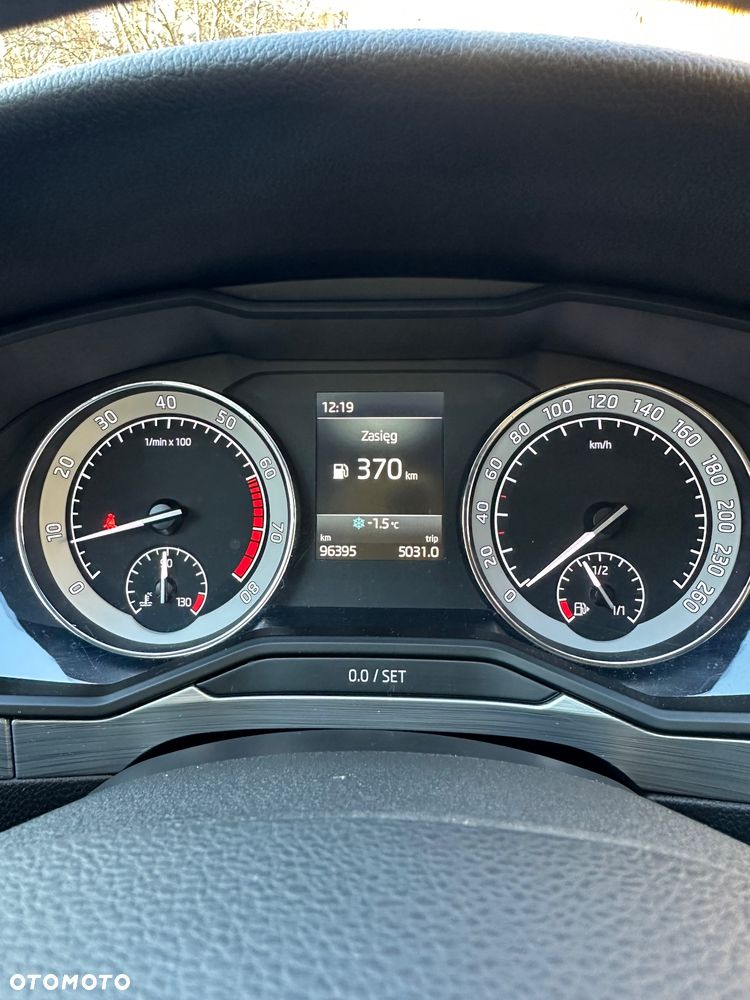 Skoda Superb 1.5 TSI Ambition - 11