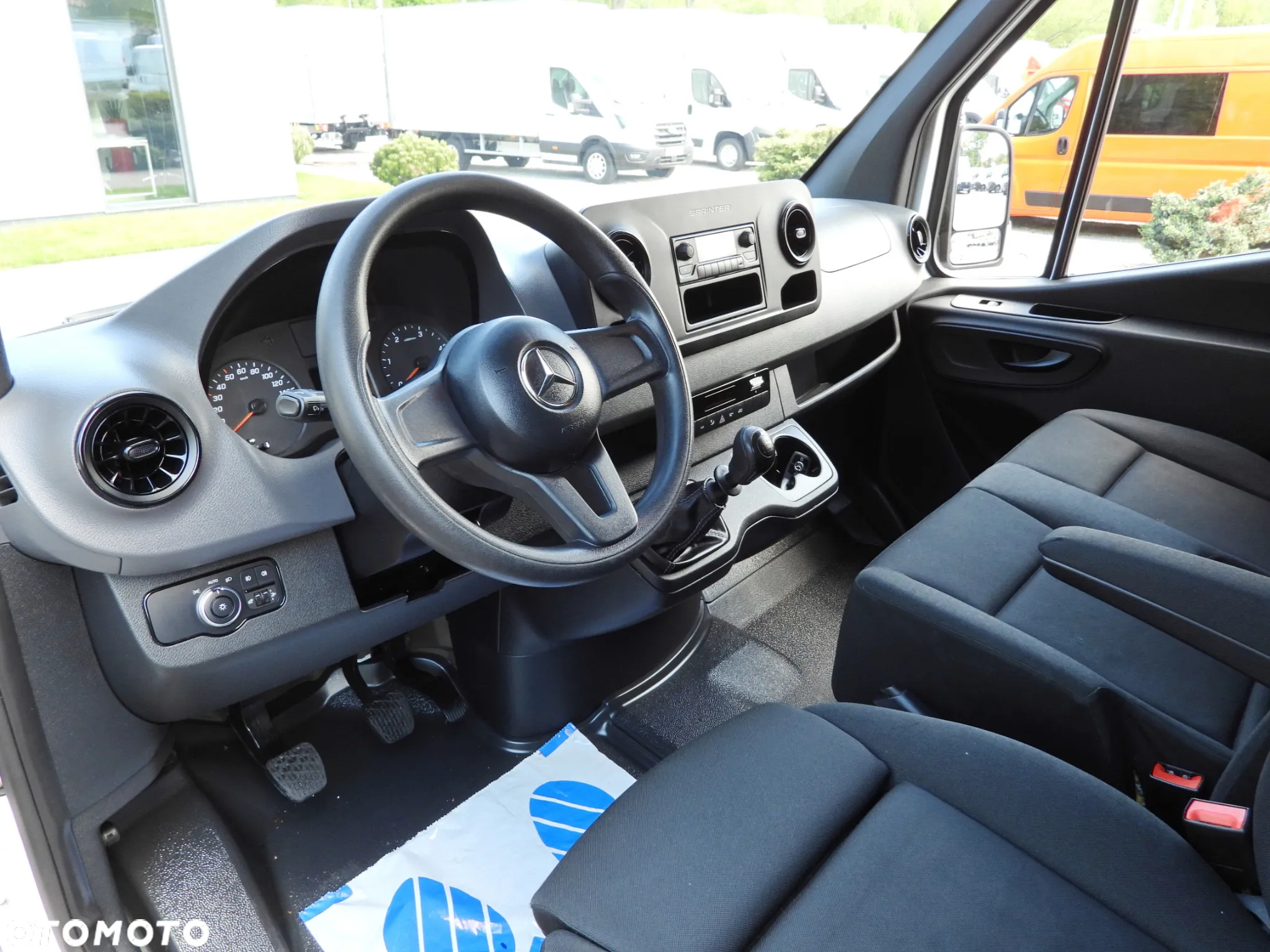 Mercedes-Benz SPRINTER 316 FURGON BLASZAK KLIMATYZACJA 165KM [ 232001 ] - 3