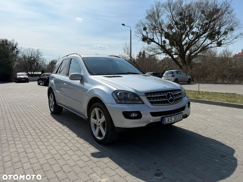 Mercedes-Benz ML 320 CDI 4Matic 7G-TRONIC Edition 10 - 4