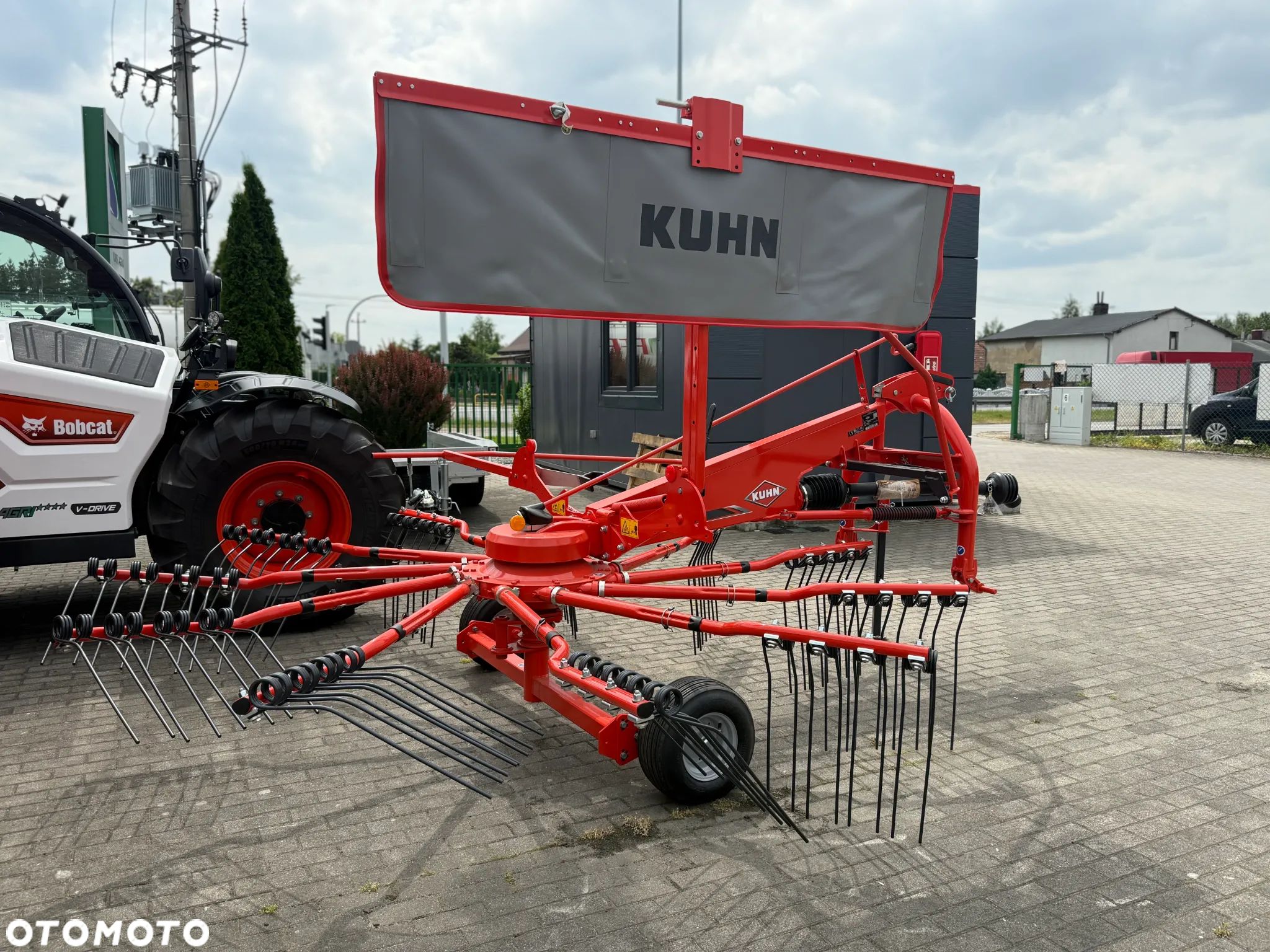 Kuhn Zgrabiarka jednokaruzelowa KUHN 4201 - 1