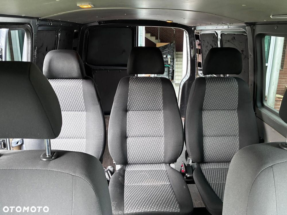 Volkswagen T5 - 13