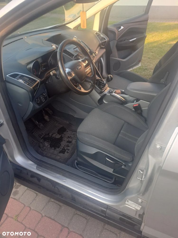 Ford C-MAX - 10