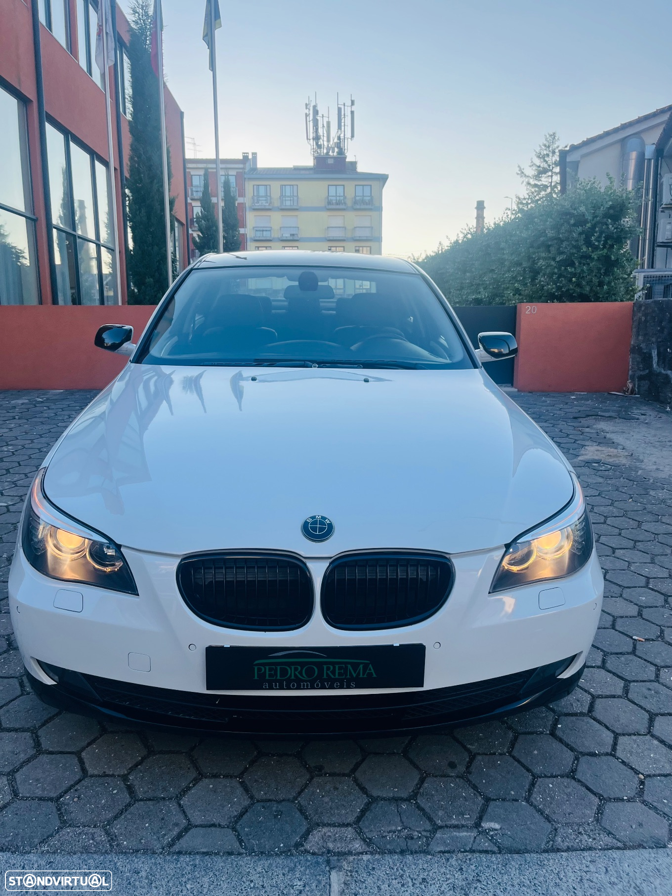 BMW 520 dA - 11