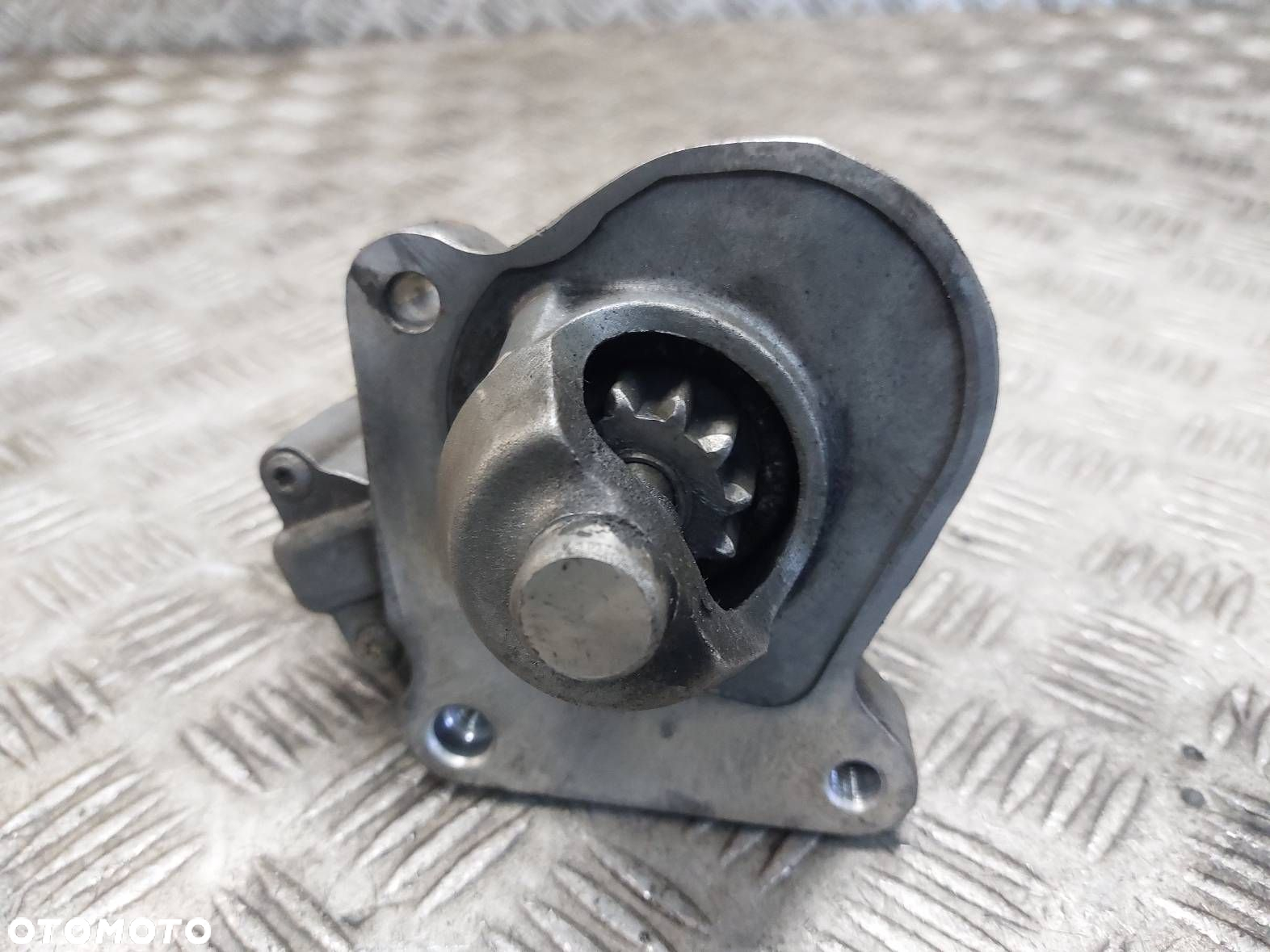 ROZRUSZNIK FOCUS MK2 1.6 TDCI 3M5T-11000-CD - 3